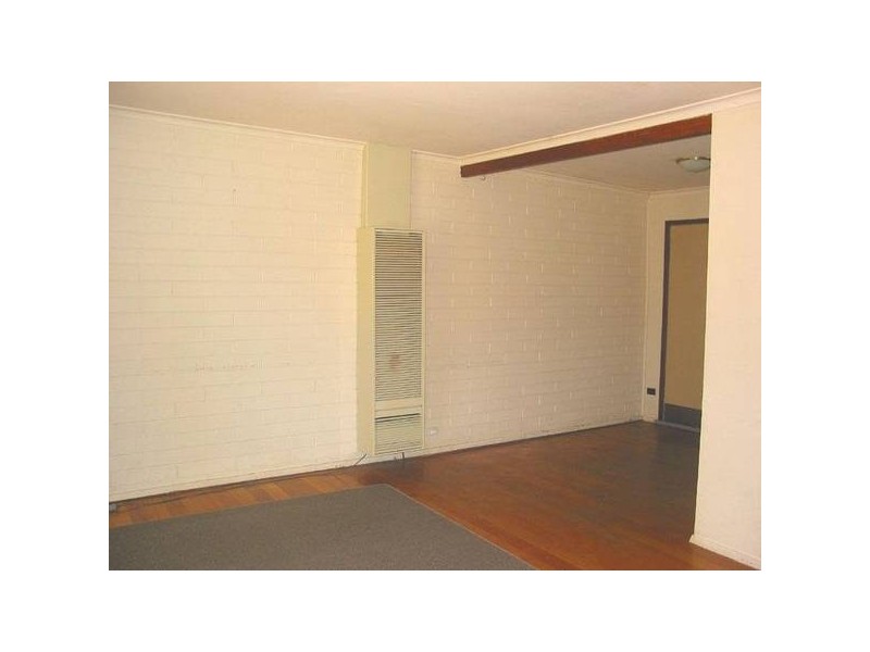 Chatfield Avenue, Rosebud West VIC 3940