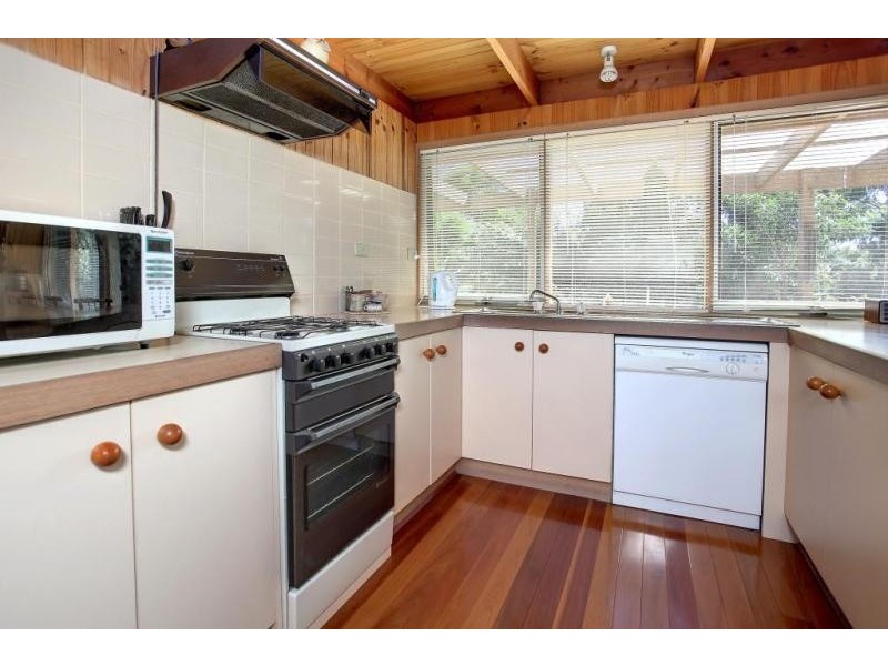 48 Murawa Drive, Rosebud VIC 3939