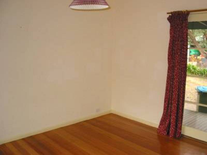 52 Coburn Avenue, Mccrae VIC 3938