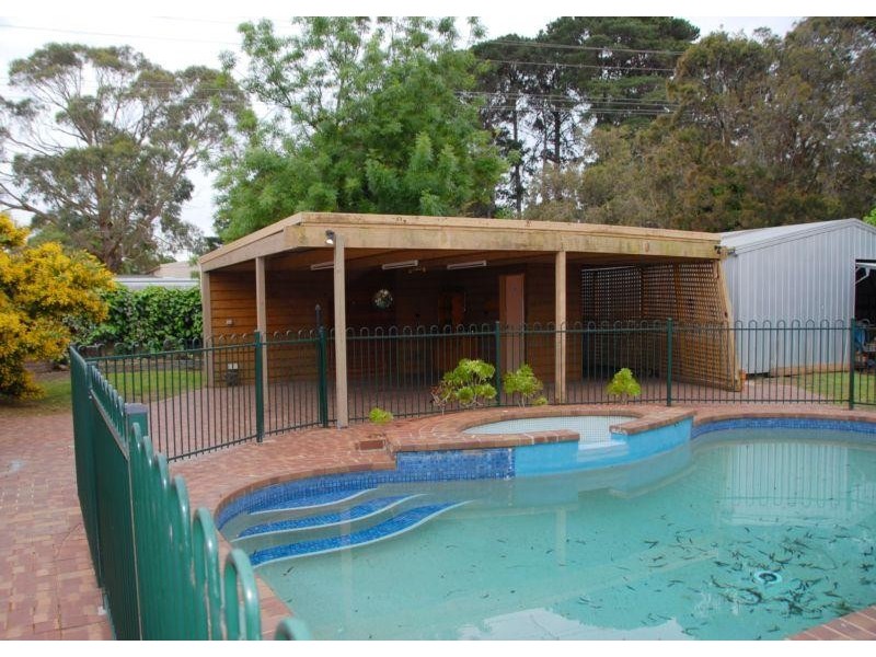 113 Boneo Road, Rosebud VIC 3939