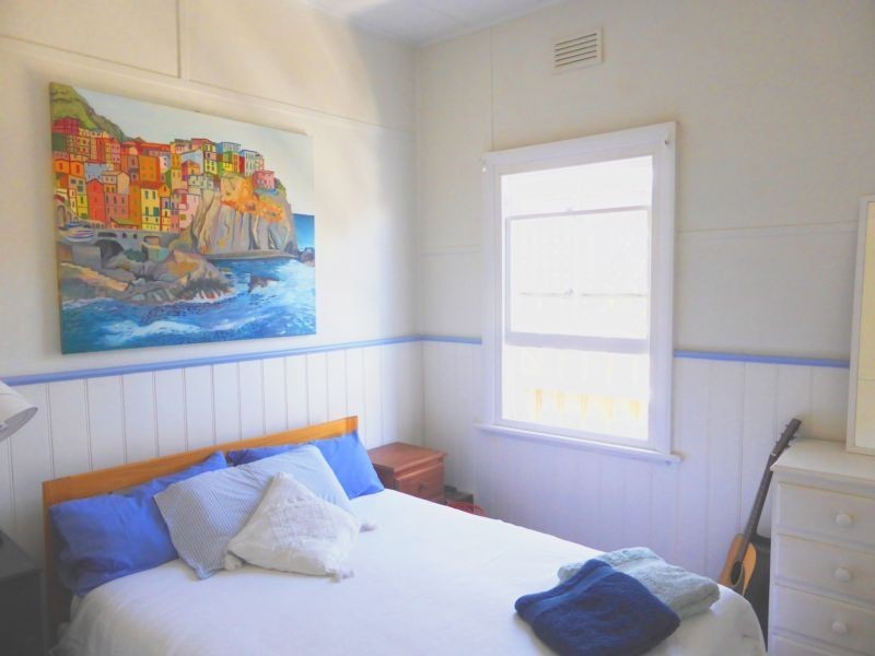 4 Fifth Avenue, Rosebud VIC 3939