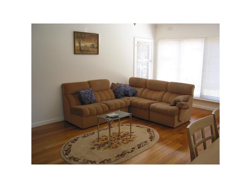 25 Thomas Street, Rosebud VIC 3939