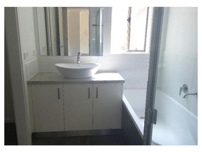 2/257 Marine Parade, Hastings VIC 3915