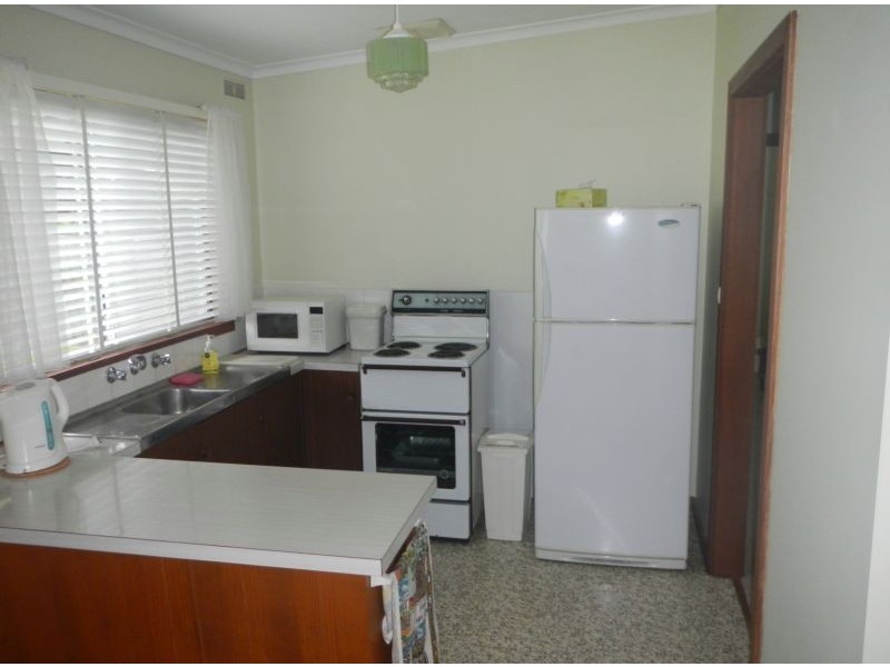 14 Woonton Street, Rosebud VIC 3939