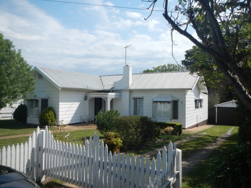 8-10 Foam Street, Rosebud VIC 3939