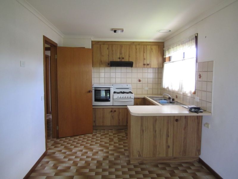 1/6 Cairns Street, Rosebud VIC 3939