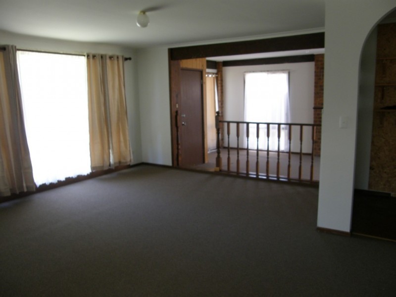 48 Hove Road, Rosebud VIC 3939