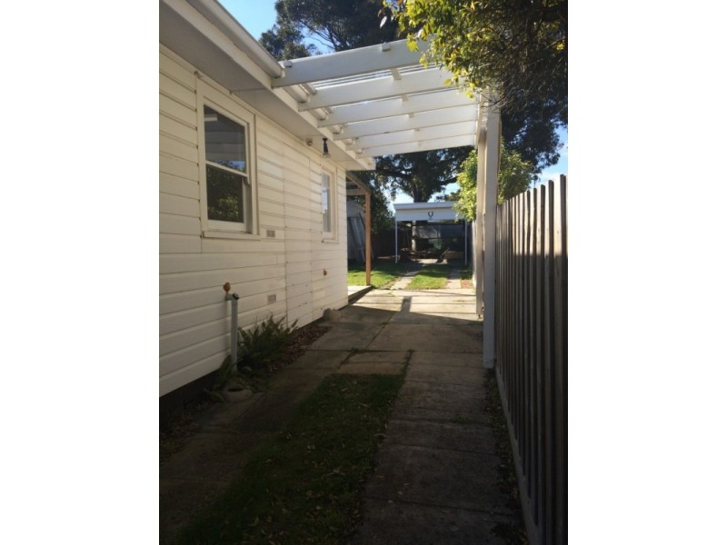 45 First Avenue, Rosebud VIC 3939