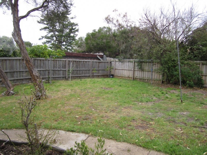 16 Broadway, Rosebud West VIC 3940