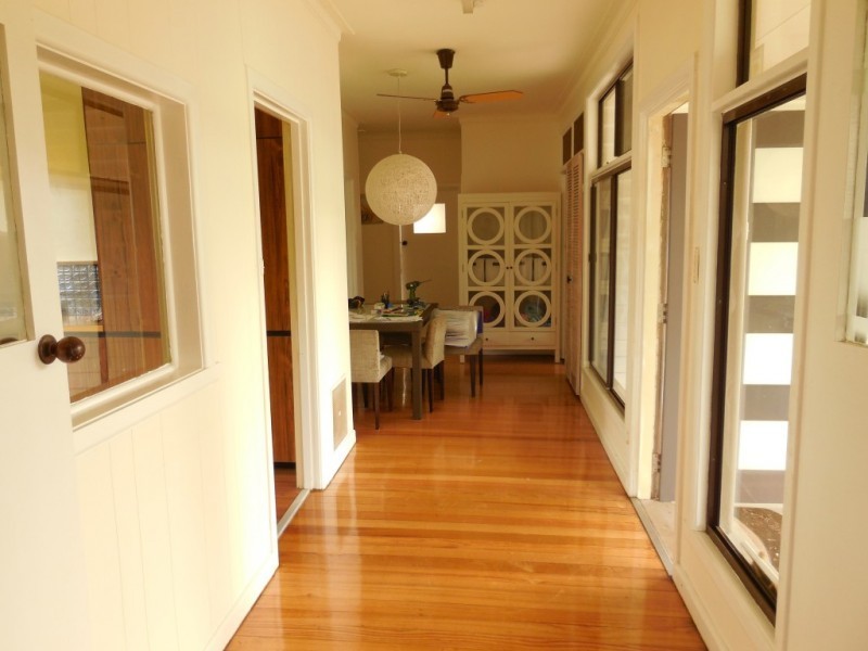 92 Fifth Avenue, Rosebud VIC 3939