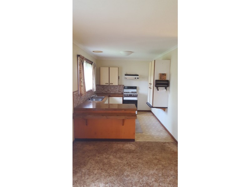 233 Eastbourne Road, Rosebud VIC 3939