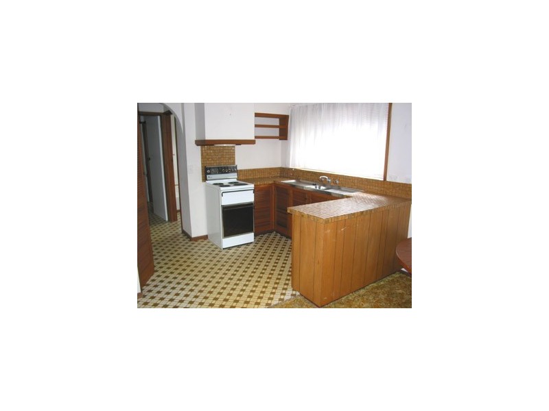 168 Eighth Avenue, Rosebud VIC 3939