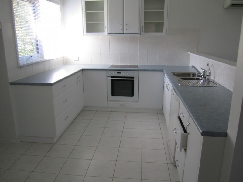 9 Chunar grove, Mccrae VIC 3938