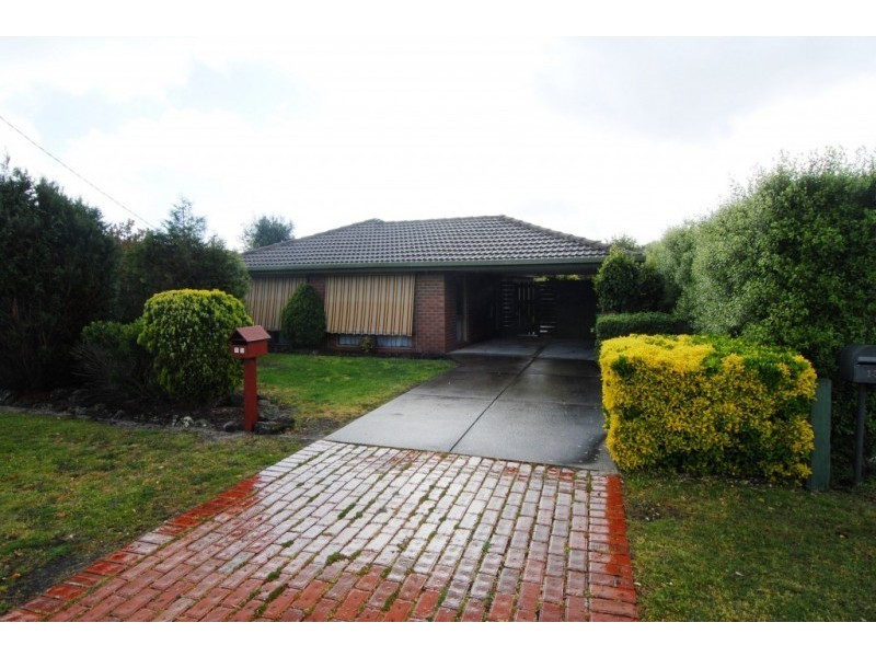11 Besgrove Street, Rosebud VIC 3939