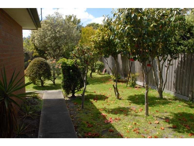 11 Besgrove Street, Rosebud VIC 3939