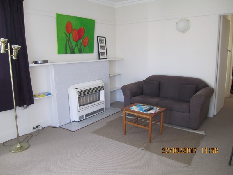 32 Third Avenue, Rosebud VIC 3939