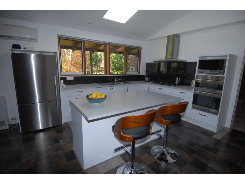 27 Hove Road, Rosebud VIC 3939