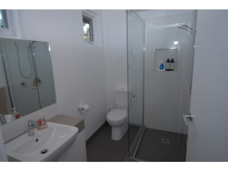27 Hove Road, Rosebud VIC 3939