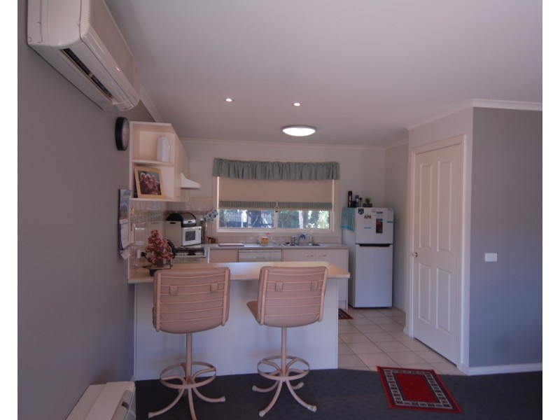 1C Adams Avenue, Rosebud VIC 3939
