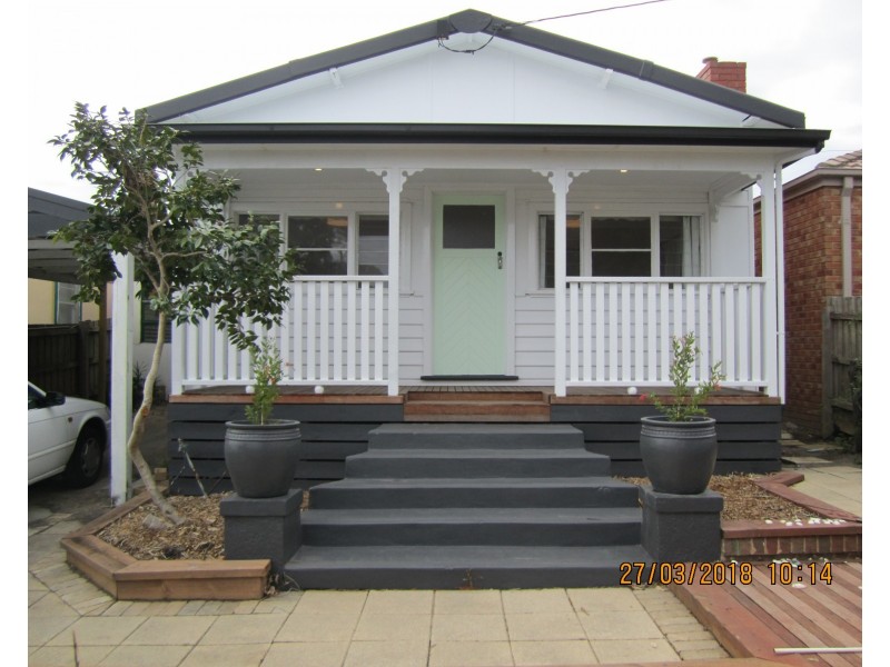 73 Seventh Avenue, Rosebud VIC 3939