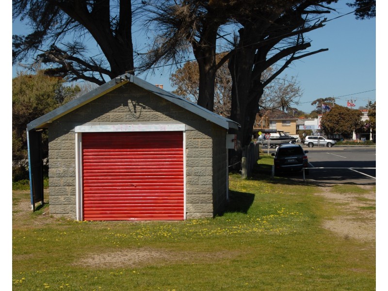 BOATSHED 82A – Rosebud Foreshore, Rosebud VIC 3939