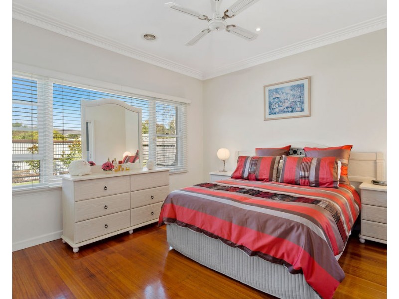 38 Ocean Street, Rosebud VIC 3939