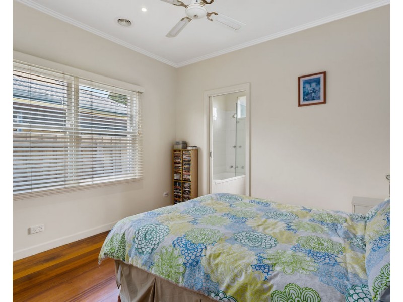 38 Ocean Street, Rosebud VIC 3939