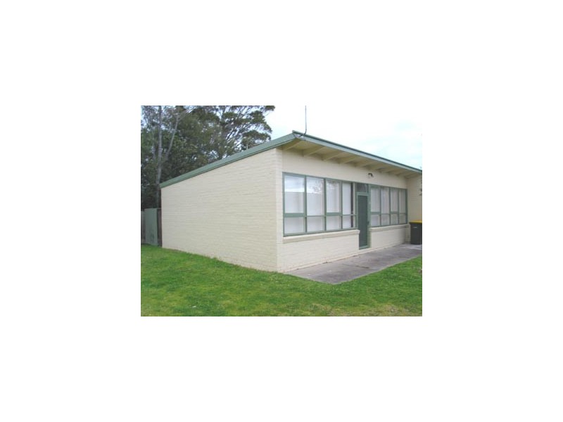 Florence Avenue, Rosebud West VIC 3940