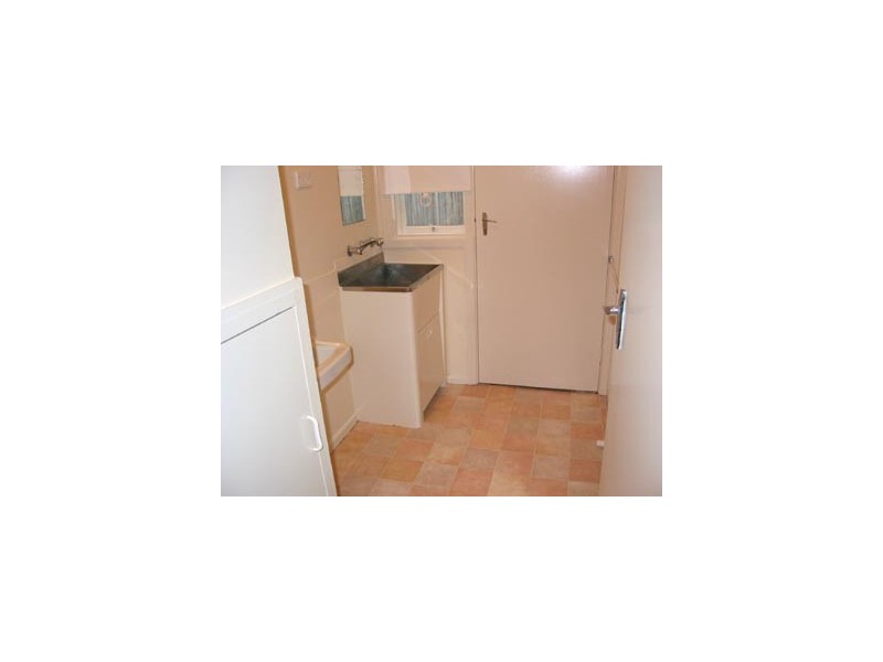 Florence Avenue, Rosebud West VIC 3940