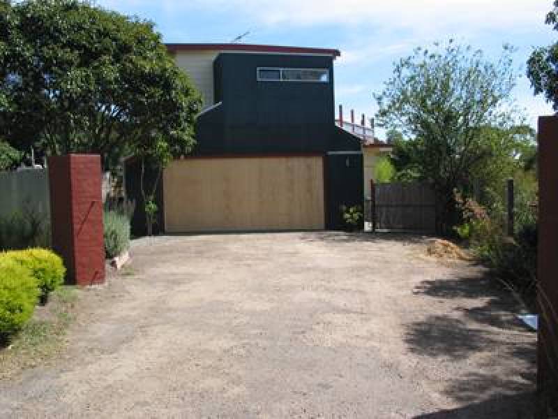 6 Cairn Road, Mccrae VIC 3938