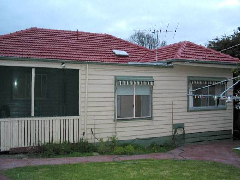 8 Ocean Street, Rosebud VIC 3939