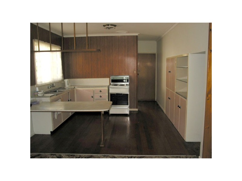 24 Ocean Street, Rosebud VIC 3939