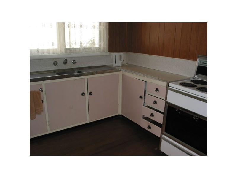 24 Ocean Street, Rosebud VIC 3939