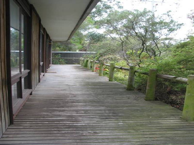 8 Hakea Avenue, Rosebud West VIC 3940