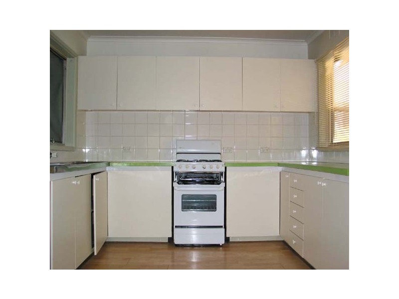 82 Foam Street, Rosebud VIC 3939