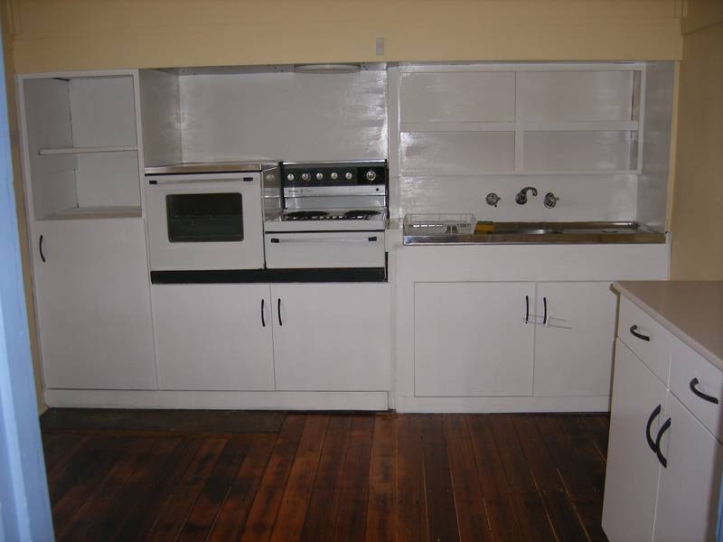 15 Third Avenue, Rosebud VIC 3939