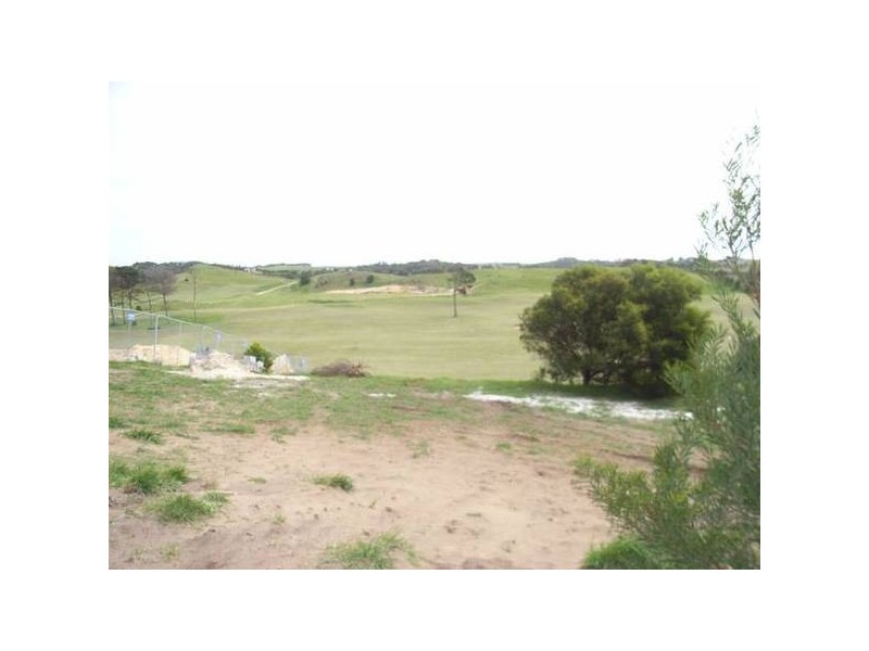 832 4 Kingston Heath Moonah Links, Rye VIC 3941