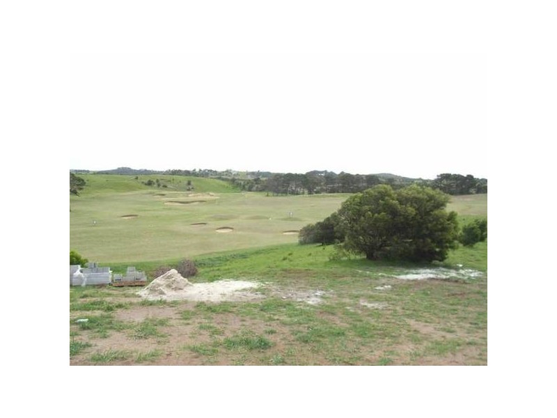 832 4 Kingston Heath Moonah Links, Rye VIC 3941