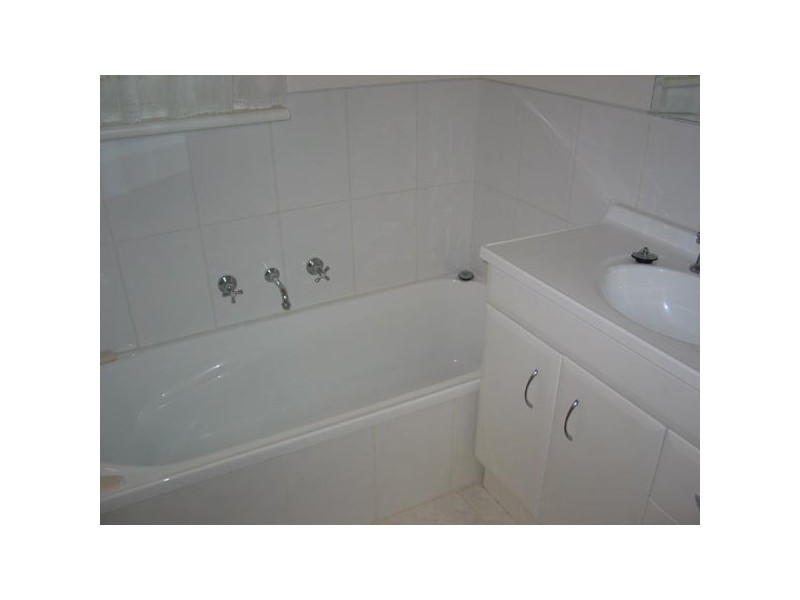 Thomas Street, Rosebud VIC 3939