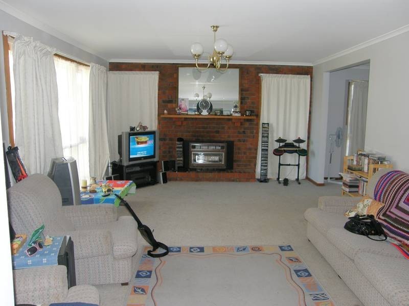 42 Dromana Parade, Safety Beach VIC 3936