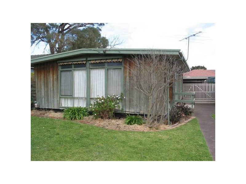 Foam Street, Rosebud VIC 3939
