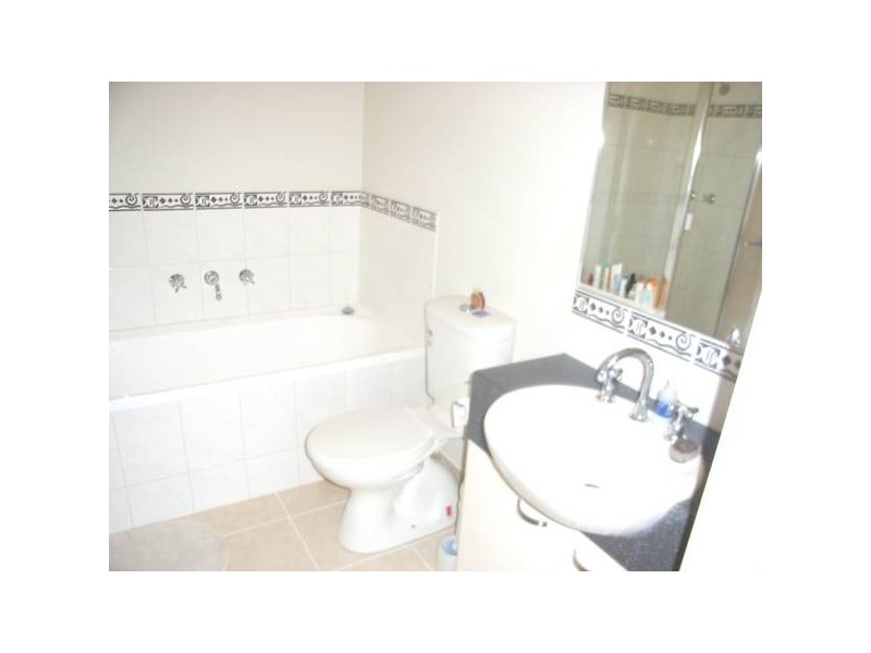 2/50 Austin Avenue, Mccrae VIC 3938