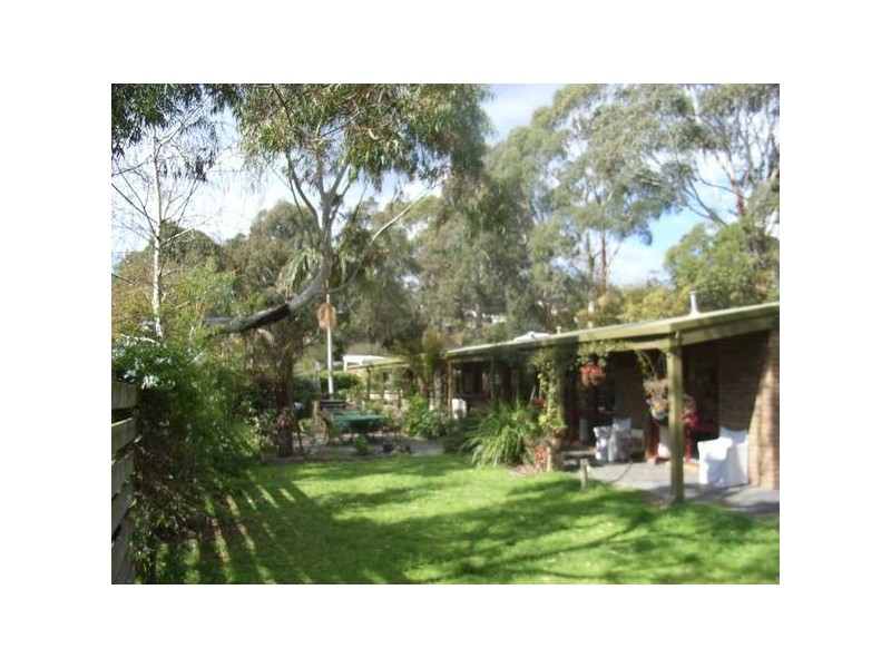 16 Seabrook Avenue, Rosebud VIC 3939