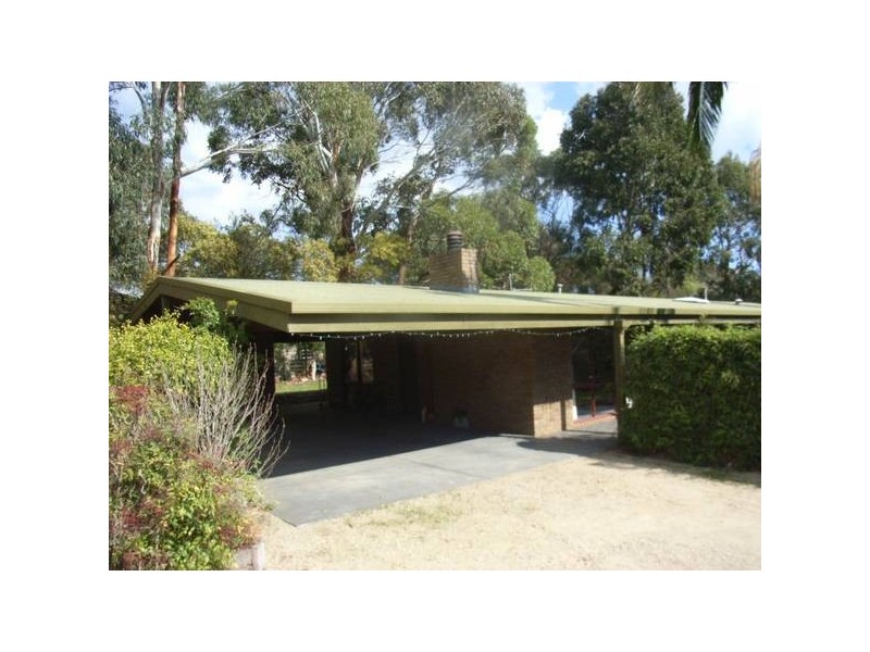16 Seabrook Avenue, Rosebud VIC 3939