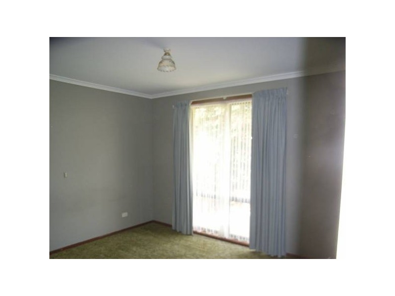 8 Bentley Road, Mccrae VIC 3938