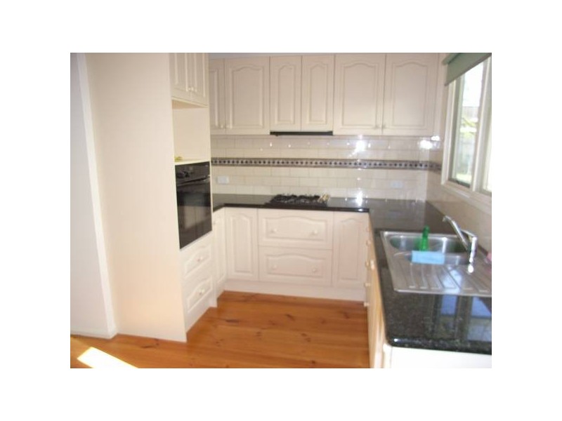 10 Hakea Avenue, Rosebud West VIC 3940