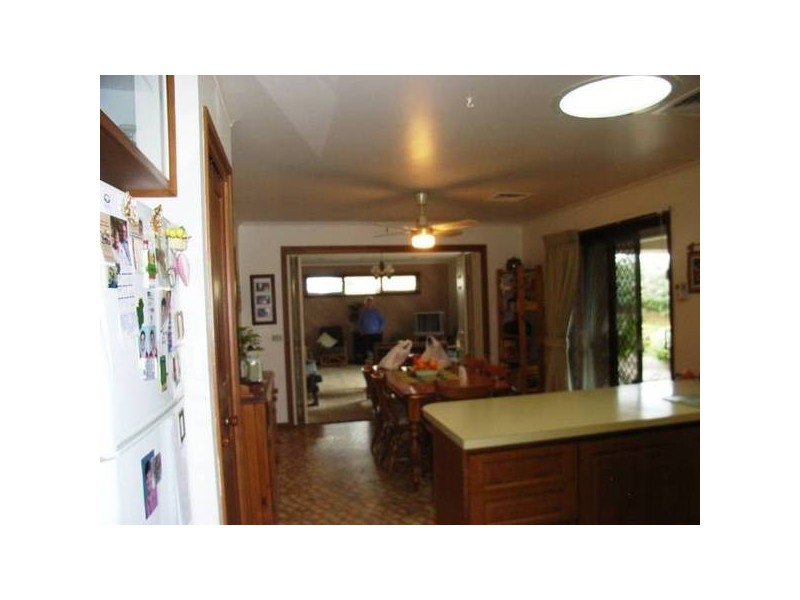 74 Leon Avenue, Rosebud VIC 3939