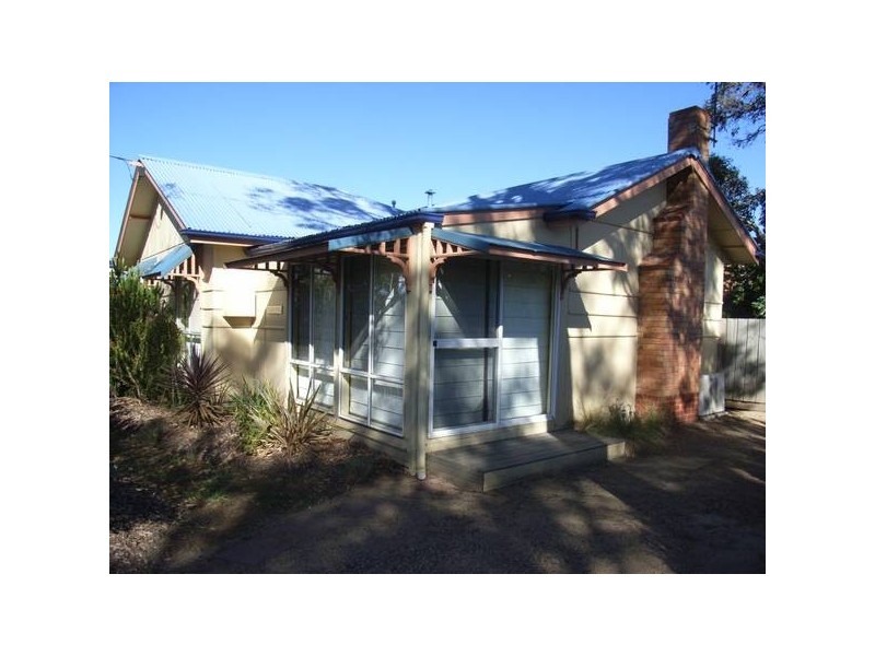 7 Marks Avenue, Rosebud West VIC 3940