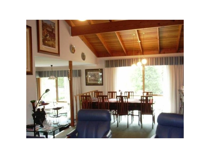 18 Grenfell Way, Rosebud VIC 3939