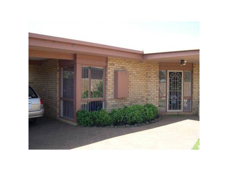 21 Banksia Place, Rosebud VIC 3939